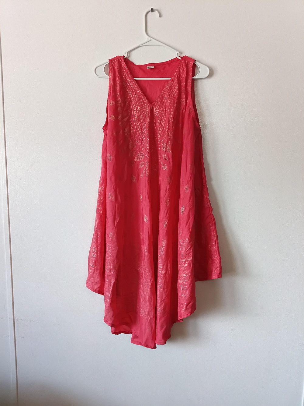 Laddi One Size Fits All V-Neck High-Low Dress Coral with Gold Accents